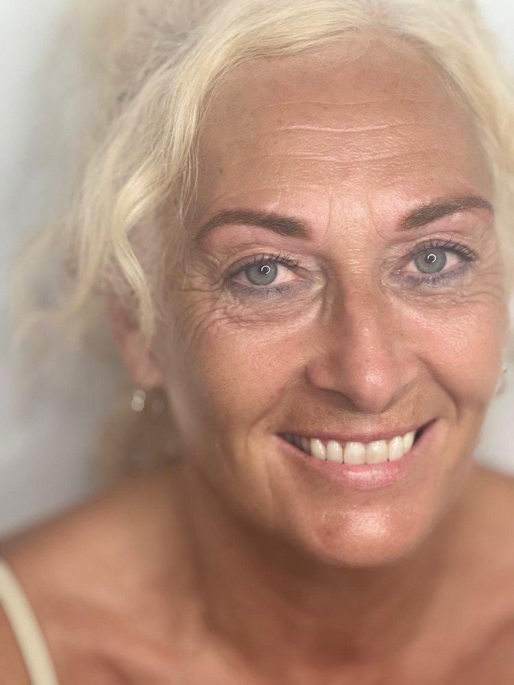 Ombre brows result close-up — Nata Beauty, Redland Bristol